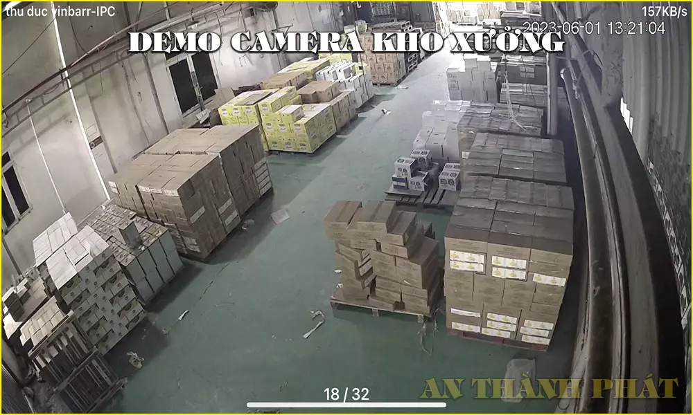 Như hình ở dưới là hinh ảnh demo thực tế cong trình chúng tôi đã lắp đặt cho một nhà kho tại thành phố Thủ Đức. Như các bạn có thể thấy camera quan sát hiển thị sắc nét. Tầm nhìn bao quát nhà kho.(Hình ảnh đã được chủ kho xưởng cho phép làm hình ảnh demo ). 
